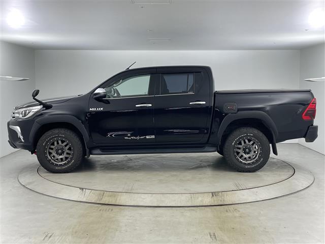 ハイラックス Ｚ　純正７インチナビ　バックカメラ　衝突軽減ブレーキ　レーンキープアシスト　スマートキー　プッシュスタート　ダウンヒルアシストコントロール　ＬＥＤヘッドライト　ＭＴモード付ＡＴ　ＥＴＣ　フォグランプ（29枚目）