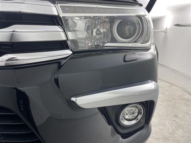 ハイラックス Ｚ　純正７インチナビ　バックカメラ　衝突軽減ブレーキ　レーンキープアシスト　スマートキー　プッシュスタート　ダウンヒルアシストコントロール　ＬＥＤヘッドライト　ＭＴモード付ＡＴ　ＥＴＣ　フォグランプ（34枚目）