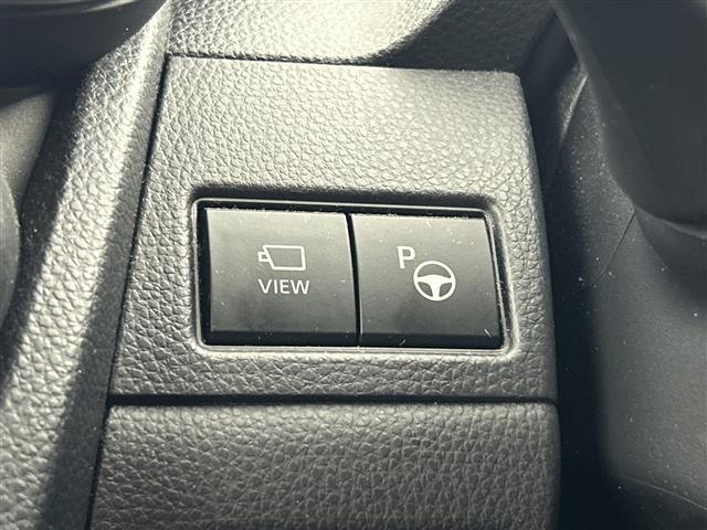 プリウス Ｚ　現行モデル　純正１２．３インチナビ　禁煙車　ＥＴＣ２．０　全方位カメラ　衝突軽減ブレーキ　シートヒーター　シートベンチレーション　ＨＤＭＩ　ブラインドスポットモニター　ＡＣ１００Ｖ電源　ワイヤレス充電（16枚目）