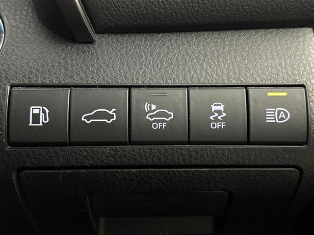 �K���X�R�[�e�B���O�A�i�r�Q�[�V�����A�d�s�b�ȂǁA���̑��̃p�[�c�̎��t�������ς���̂����k�������Ă���܂��I�I�N���}�̂��Ɖ��ł����C�����������I