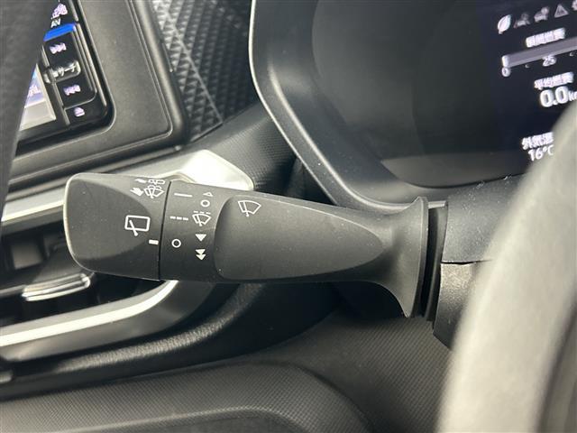 ロッキー Ｇ　禁煙　ターボ　純正７インチナビ　バックカメラ　衝突軽減ブレーキ　レーダークルーズコントロール　オートマチックハイビーム　レーンキープアシスト　ＬＥＤヘッドライト　純正フロアマット　スマートキー　ＵＳＢ（15枚目）