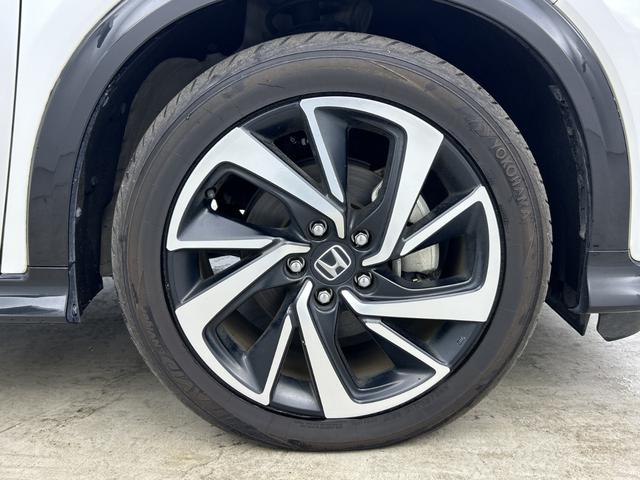 ヴェゼル ハイブリッドRS・ホンダセンシング 禁煙車 純正8インチナビ バックカメラ 衝突軽減ブレーキ HDMI シートヒーター レーダークルーズコントロール レーンキープアシスト パワーシート Bluetooth フルセグTV スマートキー(41枚目)