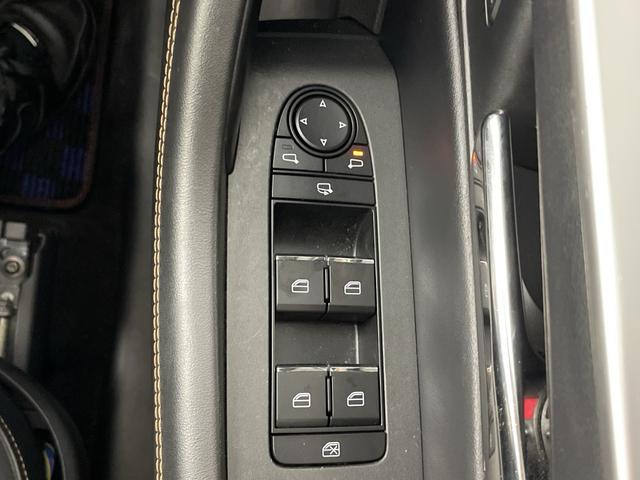 CX-60 XD-ハイブリッド エクスクルーシブスポーツ 禁煙車 純正10.25インチナビ 全方位カメラ BOSEサウンド ブラインドスポットモニター ヘッドアップディスプレイ AC100V電源 ETC 衝突軽減ブレーキ ワイヤレス充電 ステアリングヒーター(24枚目)