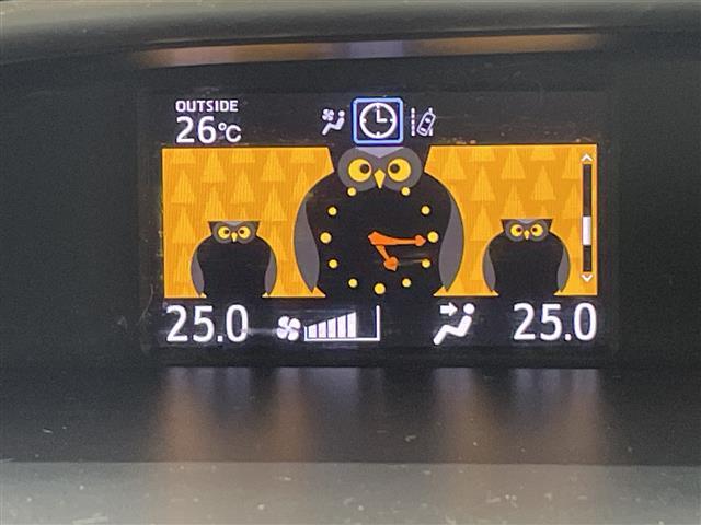 ヴォクシー ＺＳ　煌　アルパイン１１インチナビ　ＡＭ　ＦＭ　ＣＤ　フルセグ　ＤＶＤ　ＳＤ　ＢＴ　１２．８インチアルパインフリップダウンモニター　両側パワースライドドア　バックカメラ　プリクラッシュセーフティ（9枚目）