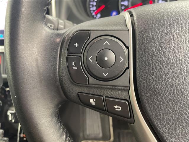ヴォクシー ＺＳ　煌　アルパイン１１インチナビ　ＡＭ　ＦＭ　ＣＤ　フルセグ　ＤＶＤ　ＳＤ　ＢＴ　１２．８インチアルパインフリップダウンモニター　両側パワースライドドア　バックカメラ　プリクラッシュセーフティ（17枚目）