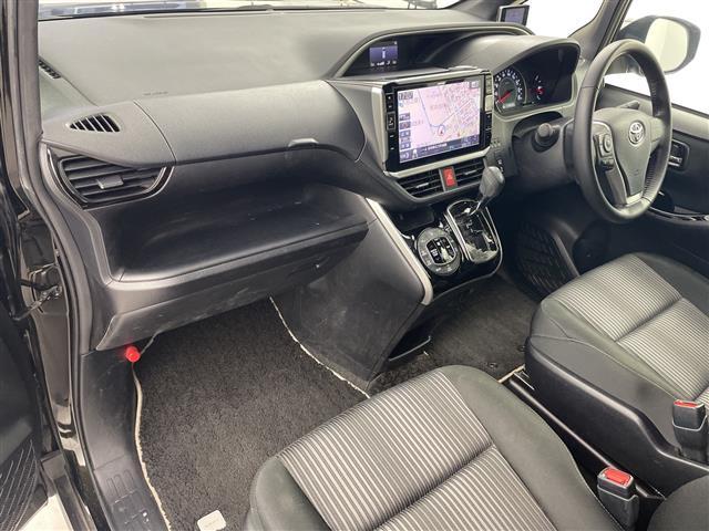 ヴォクシー ＺＳ　煌　アルパイン１１インチナビ　ＡＭ　ＦＭ　ＣＤ　フルセグ　ＤＶＤ　ＳＤ　ＢＴ　１２．８インチアルパインフリップダウンモニター　両側パワースライドドア　バックカメラ　プリクラッシュセーフティ（29枚目）