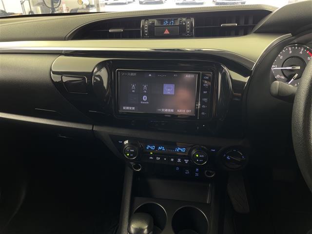 ハイラックス Ｚ　純正ナビ　革巻きステアリング　ステアリングリモコン　ＬＥＤヘッドライト　オートライト　リヤフォグライト　クルーズコントロール　トヨタセーフティセンス　レーンデパーチャーアラート　ロードサインアシスト（19枚目）