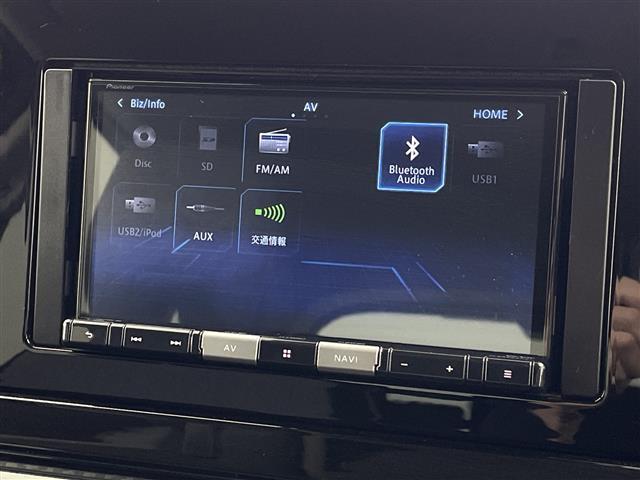 ノート Ｓ　社外ＳＤナビ　フルセグ　ＢＴ　ＵＳＢ　ＤＶＤ　アラウンドビューモニター　デジタルインナーミラー社外ＥＴＣ車線逸脱警報　車線逸脱防止支援　後側方車両検知警報　後側衝突防止支援　エマージェンシーブレーキ（6枚目）