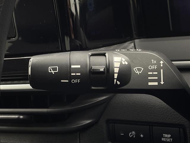 ノート Ｓ　社外ＳＤナビ　フルセグ　ＢＴ　ＵＳＢ　ＤＶＤ　アラウンドビューモニター　デジタルインナーミラー社外ＥＴＣ車線逸脱警報　車線逸脱防止支援　後側方車両検知警報　後側衝突防止支援　エマージェンシーブレーキ（16枚目）