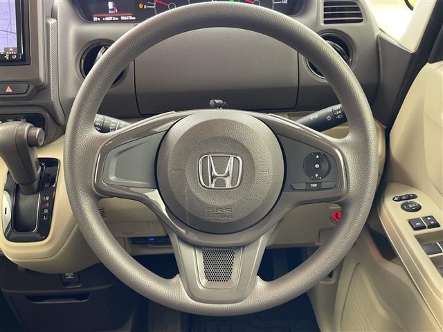 N-BOX G 社外7型SDナビ フルセグTV Bluetooth DVD ハンズフリースライドドア サイドバイザー 純正フロアマット 横滑り防止装置 HIDライト スマートキー プッシュスタート(6枚目)