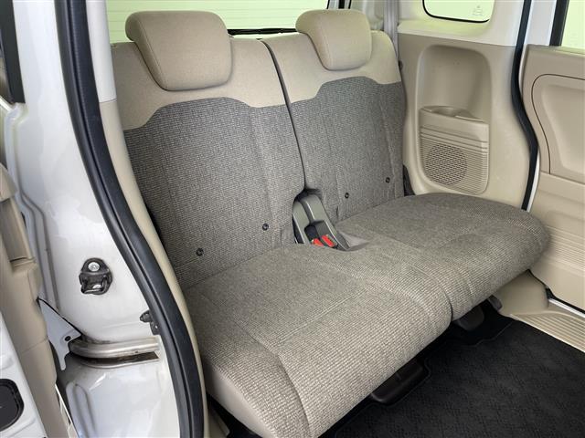 N-BOX G 社外7型SDナビ フルセグTV Bluetooth DVD ハンズフリースライドドア サイドバイザー 純正フロアマット 横滑り防止装置 HIDライト スマートキー プッシュスタート(21枚目)