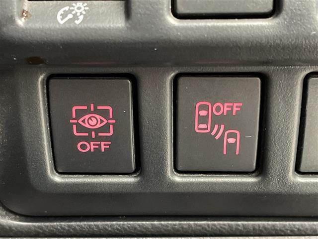 フォレスター アドバンス　４ＷＤ　純正８型ナビ　バックカメラ　サイドカメラ　シートヒーター　ステアリングヒーター　社外ＥＴＣ　純正前方ドラレコ　ＢＳＭ　アイサイト　ＳＲＨ　ＬＥＤヘッドライト　パワーシート　ルーフレール（9枚目）