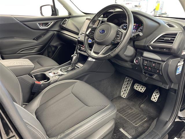 フォレスター アドバンス　４ＷＤ　純正８型ナビ　バックカメラ　サイドカメラ　シートヒーター　ステアリングヒーター　社外ＥＴＣ　純正前方ドラレコ　ＢＳＭ　アイサイト　ＳＲＨ　ＬＥＤヘッドライト　パワーシート　ルーフレール（22枚目）