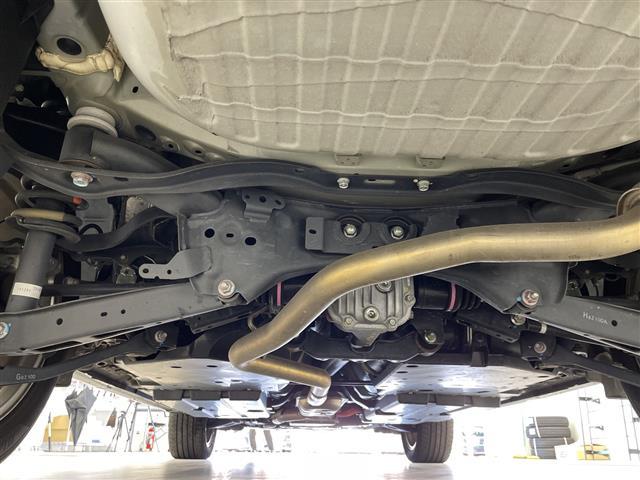 フォレスター アドバンス　４ＷＤ　純正８型ナビ　バックカメラ　サイドカメラ　シートヒーター　ステアリングヒーター　社外ＥＴＣ　純正前方ドラレコ　ＢＳＭ　アイサイト　ＳＲＨ　ＬＥＤヘッドライト　パワーシート　ルーフレール（41枚目）