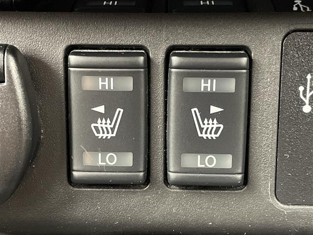 リーフ X 10万台記念車 プロパイロット 純正ナビ AM FM CD BT USB フルセグ AUX バックカメラ 純正ドライブレコーダービルトインETC ブラインドスポットモニター ステアリングヒーター 全席シートヒーター(7枚目)