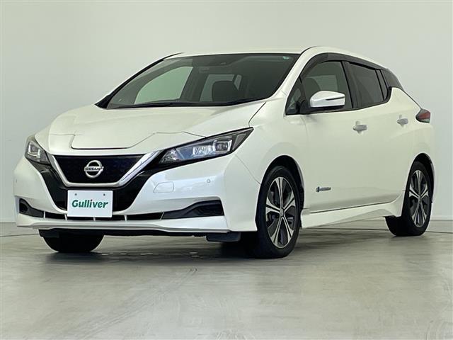 リーフ X 10万台記念車 プロパイロット 純正ナビ AM FM CD BT USB フルセグ AUX バックカメラ 純正ドライブレコーダービルトインETC ブラインドスポットモニター ステアリングヒーター 全席シートヒーター(31枚目)