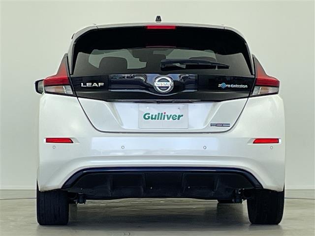 リーフ X 10万台記念車 プロパイロット 純正ナビ AM FM CD BT USB フルセグ AUX バックカメラ 純正ドライブレコーダービルトインETC ブラインドスポットモニター ステアリングヒーター 全席シートヒーター(36枚目)