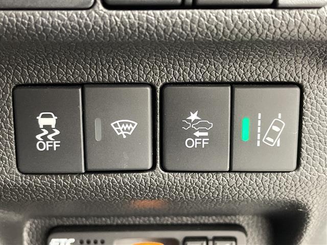 フリード+ハイブリッド ハイブリッドG・ホンダセンシング 純正SD(VXM-204VFi) フルセグ DVD BT USB バックカメラ ホンダセンシングアダプティブクルーズコントロール 誤発進抑制機能 車線維持支援システム 後方誤発進抑制機能 衝突軽減(12枚目)