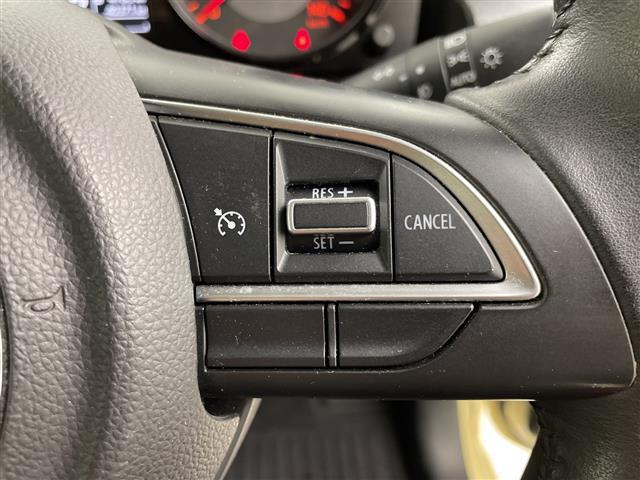 ジムニー XC 4WD 純正ナビ CD DVD Bluetooth フルセグTV 衝突軽減ブレーキ レーンキープアシスト クルーズコントロール シートヒーター オートLEDヘッドライト オートマチックハイビーム(13枚目)