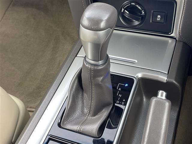 ランドクルーザープラド TX Lパッケージ マットブラックエディション サンルーフ ルーフレール 本革シート ベージュ トヨタセーフティセンス 前席シートヒーター エアシート 防眩インナーミラー 前後ドライブレコーダー ステアリングスイッチ スマートキー ビルトインETC(7枚目)