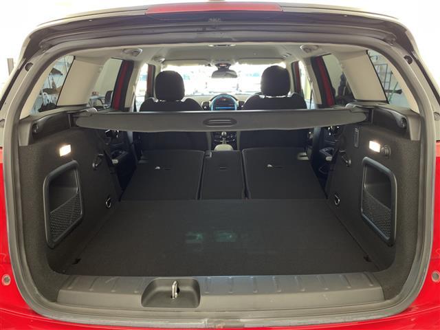 ＭＩＮＩ クーパーＳＤ　クラブマン　純正ナビ　Ｂｌｕｅｔｏｏｔｈ　ＵＳＢ　ＡＭ　ＦＭ　バックカメラ　衝突軽減ブレーキ　コーナーセンサー　オートＬＥＤヘッドライト　ＭＴモード付ＡＴ　電動格納ミラー　純正１７インチＡＷ　ステアリングスイッチ（27枚目）