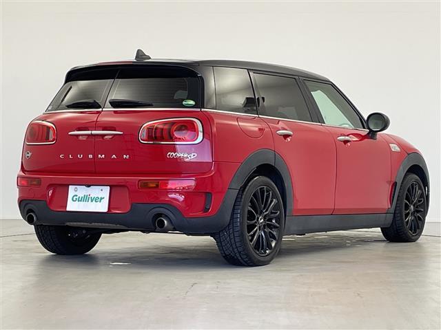 ＭＩＮＩ クーパーＳＤ　クラブマン　純正ナビ　Ｂｌｕｅｔｏｏｔｈ　ＵＳＢ　ＡＭ　ＦＭ　バックカメラ　衝突軽減ブレーキ　コーナーセンサー　オートＬＥＤヘッドライト　ＭＴモード付ＡＴ　電動格納ミラー　純正１７インチＡＷ　ステアリングスイッチ（34枚目）