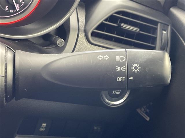 スイフト XG 社外ナビ フルセグTV シートヒーター HDMI プッシュスタート D席シートヒーター 横滑り防止装置 社外フロアマット AAC パワーステアリング パワーウィンドウ 電格ミラー Bluetooth(8枚目)