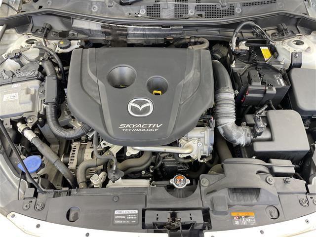 デミオ ＸＤツーリング　純正ナビ　ＡＭ　ＦＭ　ＣＤ　ＤＶＤ　ＢＴ　ＵＳＢ　ＡＵＸ　バックカメラ　クルーズコントロール　ヘッドップディスプレイ　ステアリングスイッチ　パドルシフト　ＡＡＣ　純正フロアマット　純正ＡＷ　ＬＥＤ（42枚目）