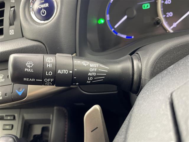 ＣＴ ＣＴ２００ｈ　バージョンＣ　１０．９インチ純正ナビ　ＣＤ　ＤＶＤ　ＢＴ　ＵＳＢ　ブルーレイ　フルセグ　ＡＵＸ　ＳＤ　バックカメラ　クリアランスソナー　ハーフレザーシート　シートヒーター　パワーシート　ポディションメモリ（14枚目）