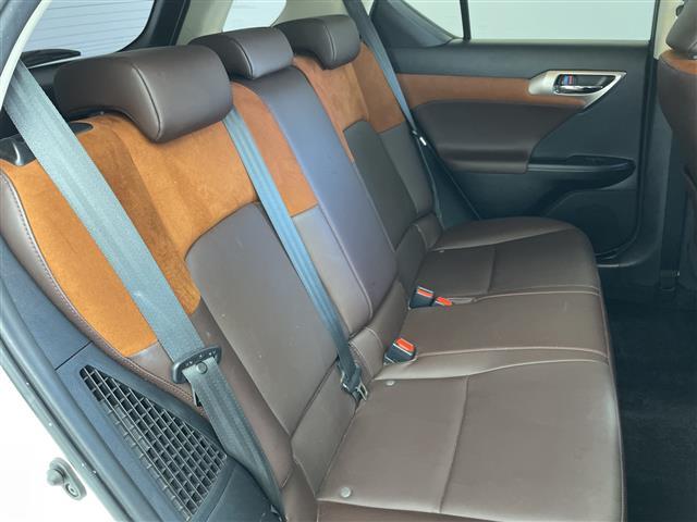 ＣＴ ＣＴ２００ｈ　バージョンＣ　１０．９インチ純正ナビ　ＣＤ　ＤＶＤ　ＢＴ　ＵＳＢ　ブルーレイ　フルセグ　ＡＵＸ　ＳＤ　バックカメラ　クリアランスソナー　ハーフレザーシート　シートヒーター　パワーシート　ポディションメモリ（23枚目）