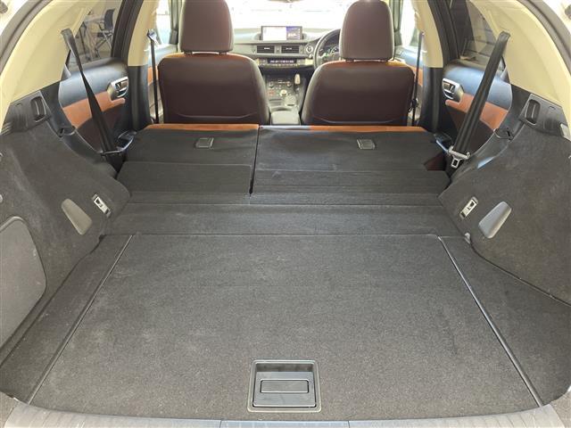 ＣＴ ＣＴ２００ｈ　バージョンＣ　１０．９インチ純正ナビ　ＣＤ　ＤＶＤ　ＢＴ　ＵＳＢ　ブルーレイ　フルセグ　ＡＵＸ　ＳＤ　バックカメラ　クリアランスソナー　ハーフレザーシート　シートヒーター　パワーシート　ポディションメモリ（28枚目）