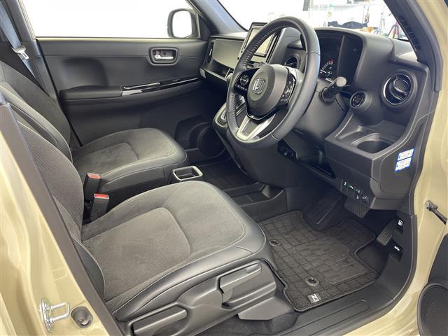 Ｎ－ＯＮＥ プレミアム　ツアラー　純正ナビ　バックカメラ　衝突軽減ブレーキ　レーンキープアシスト　レーダークルーズコントロール　ハーフレザーシート　コーナーセンサー　ＬＥＤヘッドライト　ドライブレコーダー　純正アルミホイール　ＥＴＣ（21枚目）