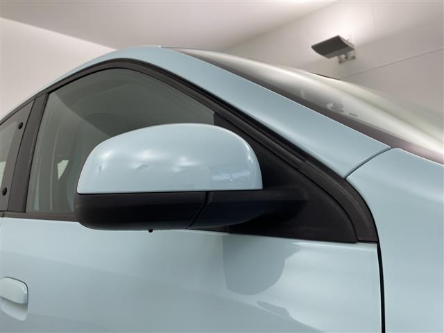 トゥインゴ インテンス　純正カーオーディオ　社外ドラレコ　純正フロアマット　アイドリングストップ　オートライト　フォグランプ　コーナーセンサー　革巻ステアリング　社外ＥＴＣ　トノカバー　ＡＭ　ＦＭ　ＵＳＢ　Ｂｌｕｅｔｏｏｔｈ（39枚目）