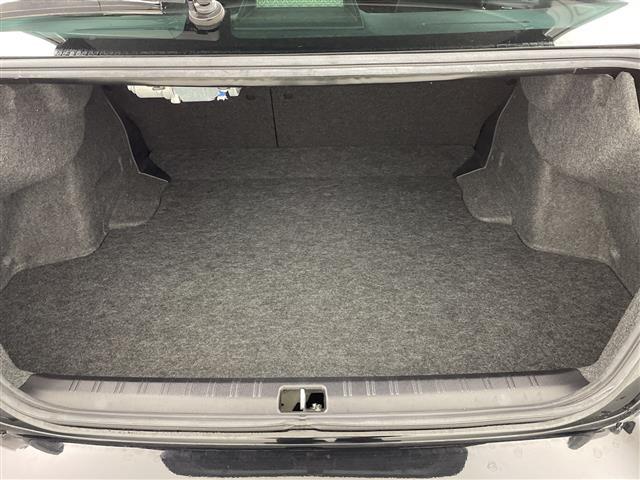 WRX S4 2.0GT-Sアイサイト STIスポイラー ターボ 純正ナビ CD DVD Bluetooth AM FM フルセグTV バックカメラ アイサイト レーダークルーズコントロール レーンキープアシスト パワーシート ハーフレザー(29枚目)