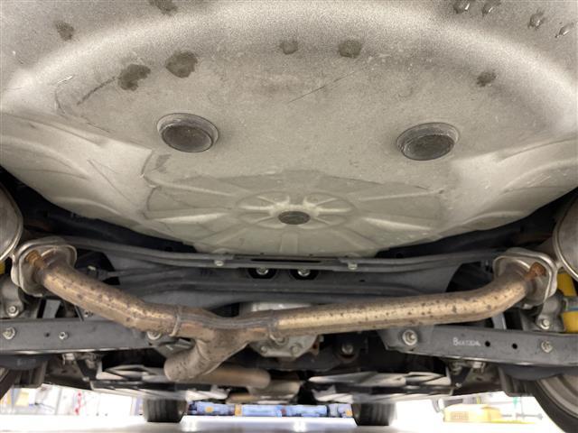 WRX S4 2.0GT-Sアイサイト STIスポイラー ターボ 純正ナビ CD DVD Bluetooth AM FM フルセグTV バックカメラ アイサイト レーダークルーズコントロール レーンキープアシスト パワーシート ハーフレザー(41枚目)