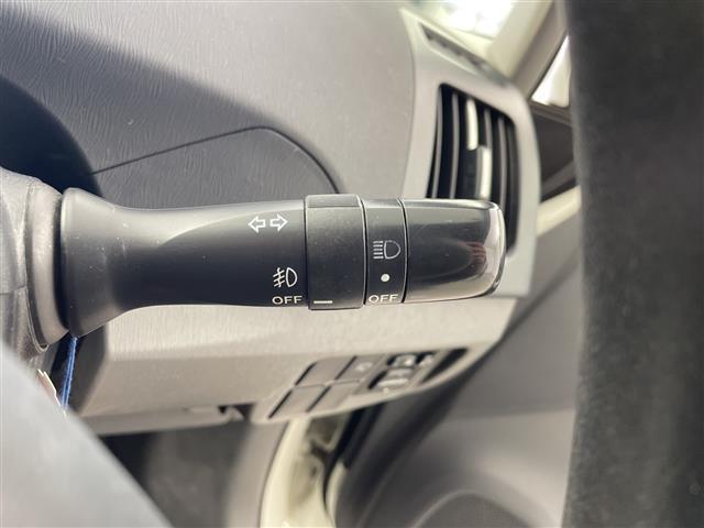 プリウス Sツーリングセレクション モデリスタエアロ 純正ナビ AM FM ワンセグ AUX SD CD DVD バックカメラ 前方ドライブレコーダー プッシュスタート LEDヘッドライト ETC スマートキー スペアキー 保証書(12枚目)