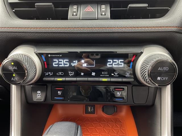 ＲＡＶ４ アドベンチャー　純正１０．５インチディスプレイオーディオ　デジタルインナーミラー　ブラインドスポットモニター　プリクラッシュセーフティ　レーダークルーズコントロール　ベンチレーション　純正１９インチＡＷ　ＥＴＣ（18枚目）