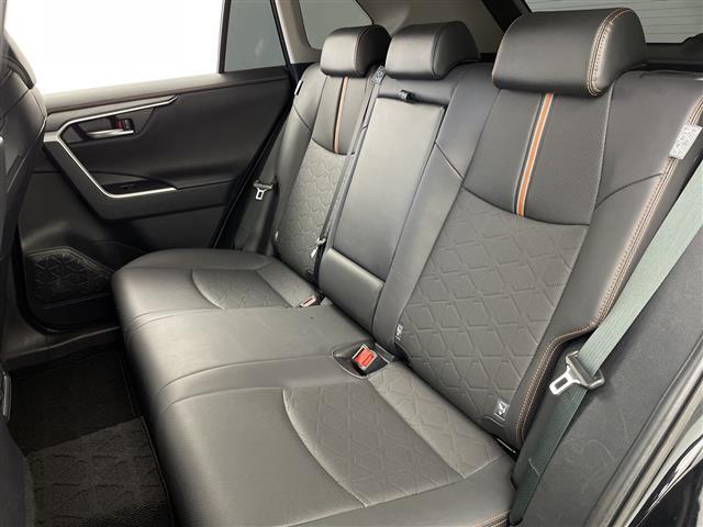ＲＡＶ４ アドベンチャー　純正１０．５インチディスプレイオーディオ　デジタルインナーミラー　ブラインドスポットモニター　プリクラッシュセーフティ　レーダークルーズコントロール　ベンチレーション　純正１９インチＡＷ　ＥＴＣ（29枚目）