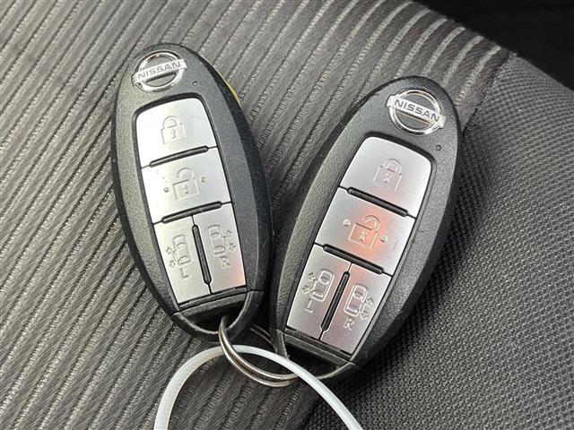 セレナ ハイウェイスター Vセレクション プロパイロット ALPINEナビ ALPINEフリップダウンモニター アラウンドビューモニター パーキングアシスト デジタルインナーミラー 衝突軽減ブレーキ ドライブレコーダー LEDヘッドライト(21枚目)