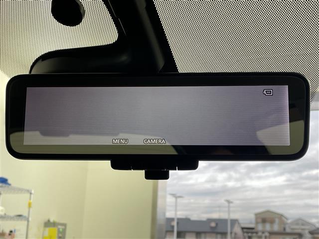 ノート ｅ－パワー　Ｘ　純正ナビ　アラウンドビューモニター　エマージェンシーブレーキ　レーンキープアシスト　コーナーセンサーデジタルインナーミラー　ＬＥＤヘッドライト　ドライブレコーダー　ＥＴＣ　純正フロアマット　ドアバイザ（4枚目）