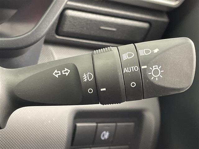 ライズ Z 純正ナビ バックカメラ 衝突軽減ブレーキ レーンキープアシスト コーナーセンサー レーダークルーズコントロール LEDヘッドライト ドライブレコーダー ETC 純正アルミホイール 純正ドアバイザー(10枚目)