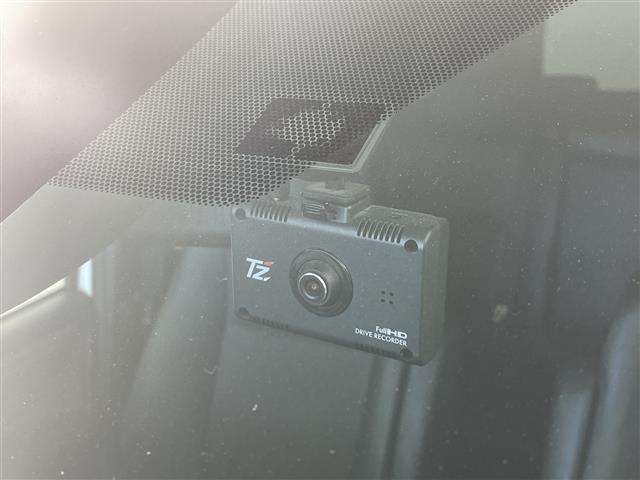 エスクァイア Gi 純正10型ナビ フルセグ Bluetooth USB CD DVD HDMI バックカメラ 純正フリップダウンモニター 両側パワースライドドア シートヒーター クルーズコントロール ドライブレコーダー(7枚目)