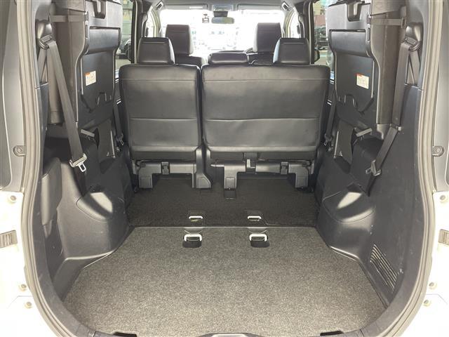 エスクァイア Gi 純正10型ナビ フルセグ Bluetooth USB CD DVD HDMI バックカメラ 純正フリップダウンモニター 両側パワースライドドア シートヒーター クルーズコントロール ドライブレコーダー(29枚目)