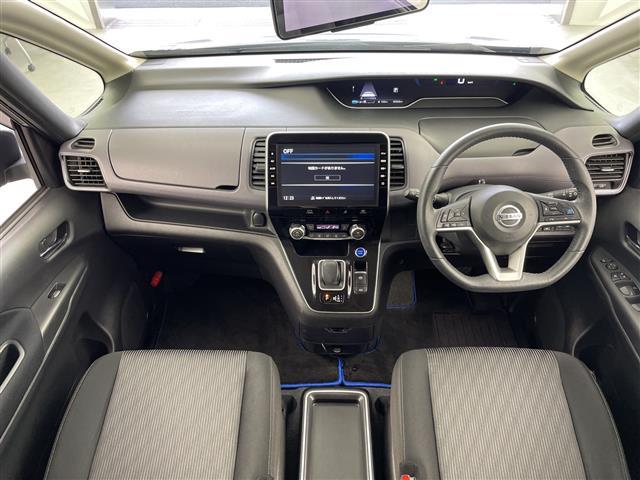 セレナ ｅ－パワー　ハイウェイスターＶ　プロパイロット　デジタルインナーミラー　純正ＳＤナビ　フルセグ　ＢＴ　ＤＶＤ　アラウンドビューモニター　ビルトインＥＴＣ　車線逸脱警報　車線逸脱防止支援　後側方車両検知警報　後側方衝突防止支援（43枚目）