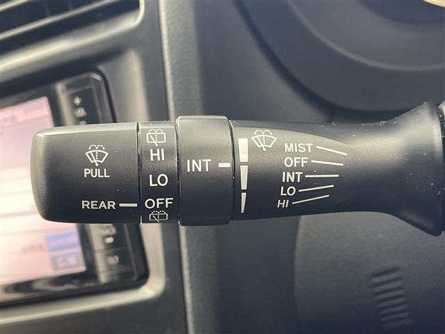 フォレスター 2.0i-L アイサイト 純正ナビ CD DVD USB VTR SD フルセグTV バックカメラ 衝突軽減ブレーキ レーンキープアシスト レーダークルーズコントロール 純正ドライブレコーダー ETC 革巻きステアリング(8枚目)