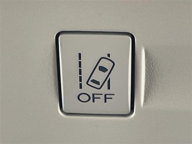 フォレスター 2.0i-L アイサイト 純正ナビ CD DVD USB VTR SD フルセグTV バックカメラ 衝突軽減ブレーキ レーンキープアシスト レーダークルーズコントロール 純正ドライブレコーダー ETC 革巻きステアリング(15枚目)