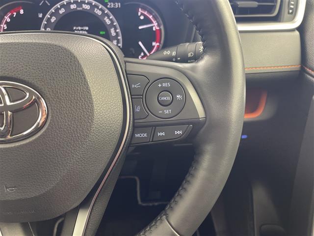 RAV4 アドベンチャー 純正9インチSDナビ CD DVD Bluetooth フルセグTV バックカメラ ビルトインETC2.0 トヨタセーフティセンス プリクラッシュセーフティシステム レーントレーシングアシスト(8枚目)