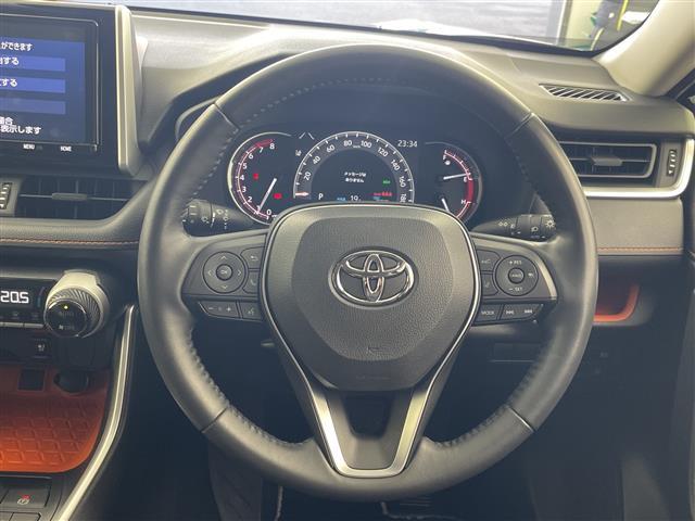 RAV4 アドベンチャー 純正9インチSDナビ CD DVD Bluetooth フルセグTV バックカメラ ビルトインETC2.0 トヨタセーフティセンス プリクラッシュセーフティシステム レーントレーシングアシスト(16枚目)