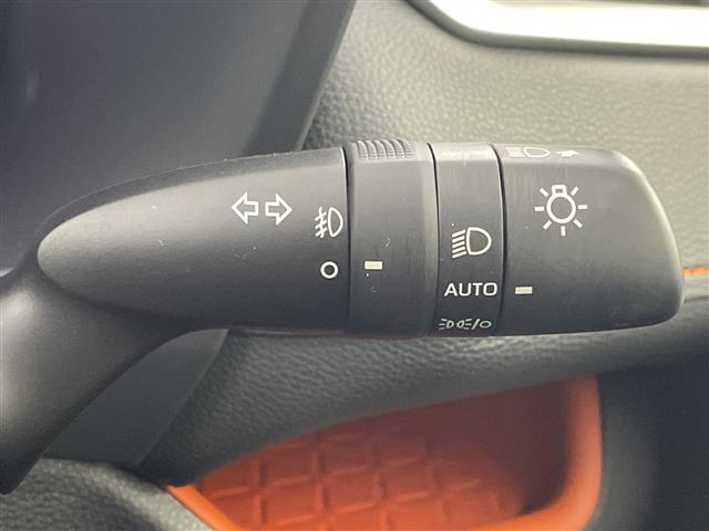 RAV4 アドベンチャー 純正9インチSDナビ CD DVD Bluetooth フルセグTV バックカメラ ビルトインETC2.0 トヨタセーフティセンス プリクラッシュセーフティシステム レーントレーシングアシスト(19枚目)