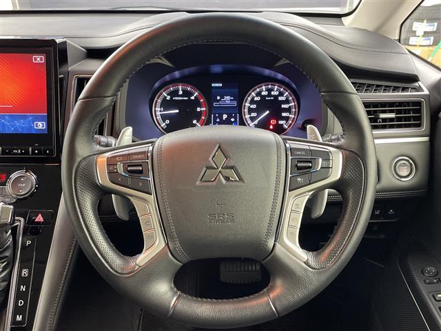 デリカD:5 P 純正10.1型ナビ CD DVD USB フルセグ 全方位カメラ オートステップ両側パワースライドドア 前席シートヒーター パワーバックドア ブラインドスポットモニター ステアリングヒーター(7枚目)